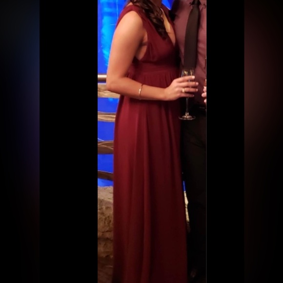 Lulu’s - size small burgundy dress - Picture 2 of 2